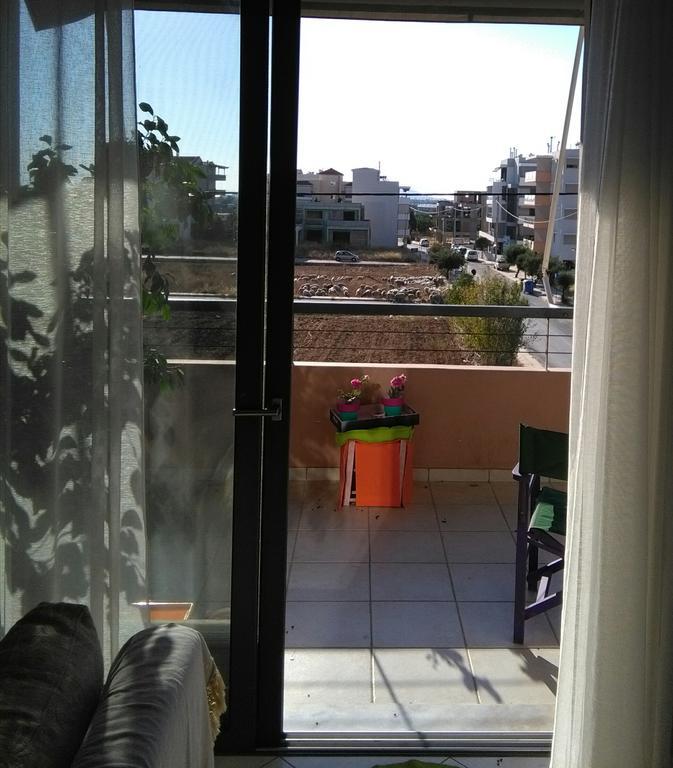 Apartment By The Airport Koropion Exterior photo